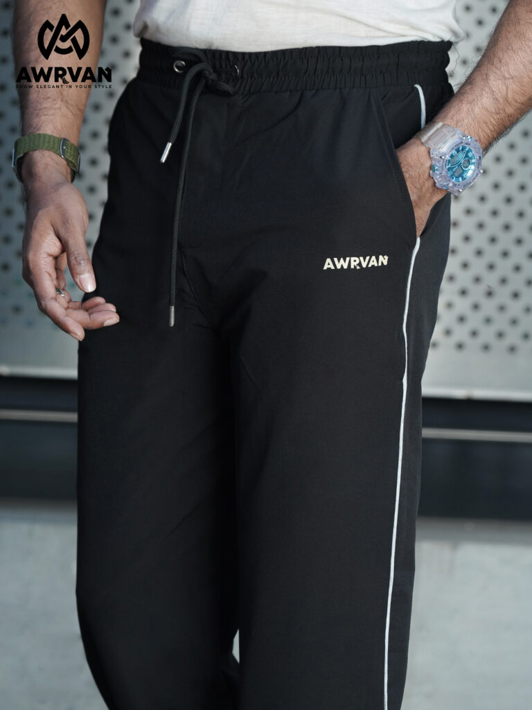 black Joggers 01